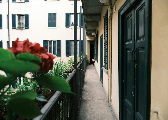 Comecasa Monolocale Vicino Stazione شقة